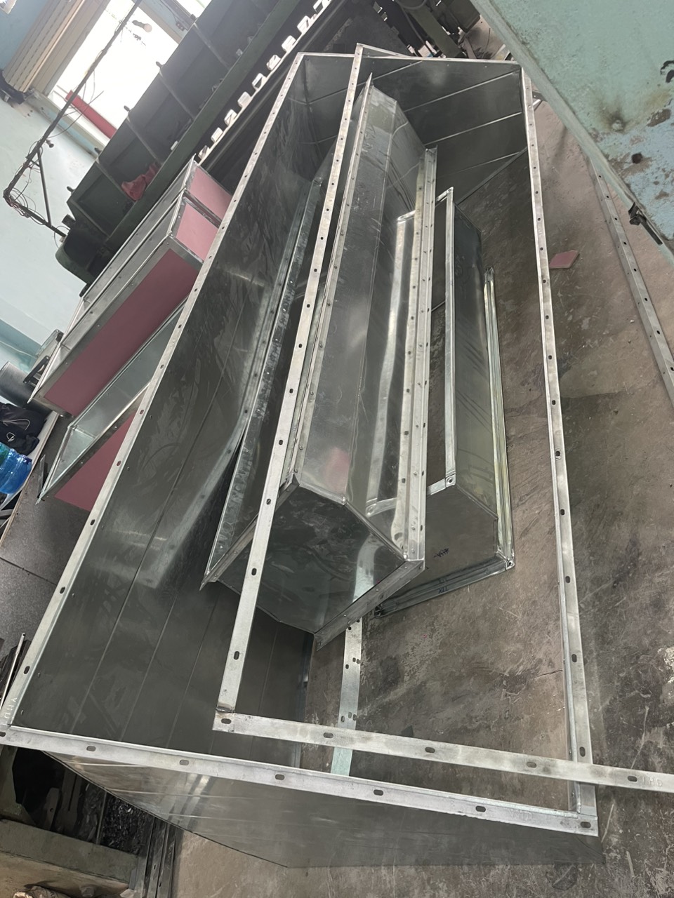 Ống gió mặt bích V